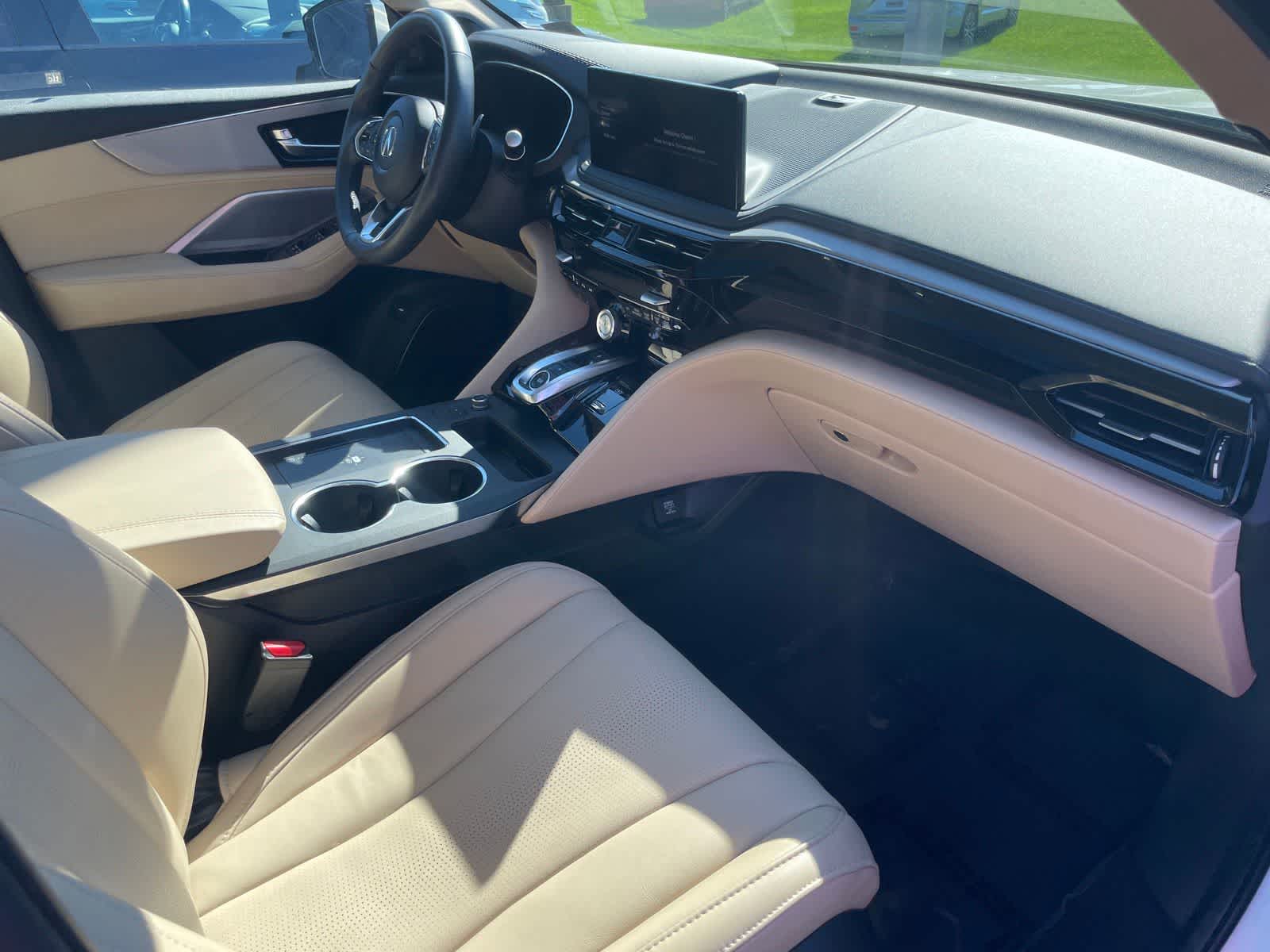 2025 Acura MDX w/Technology Package