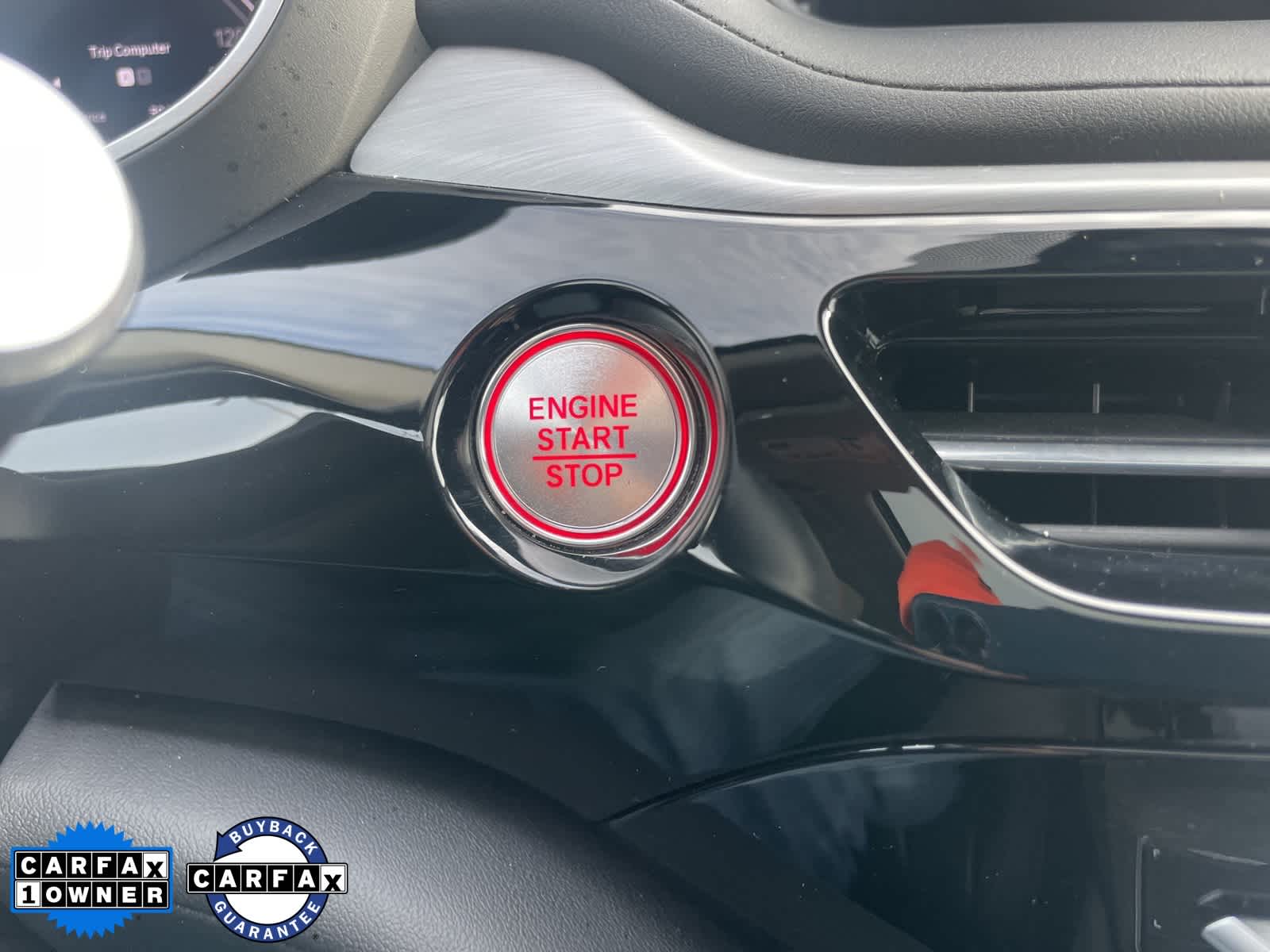 2023 Acura MDX w/Technology Package