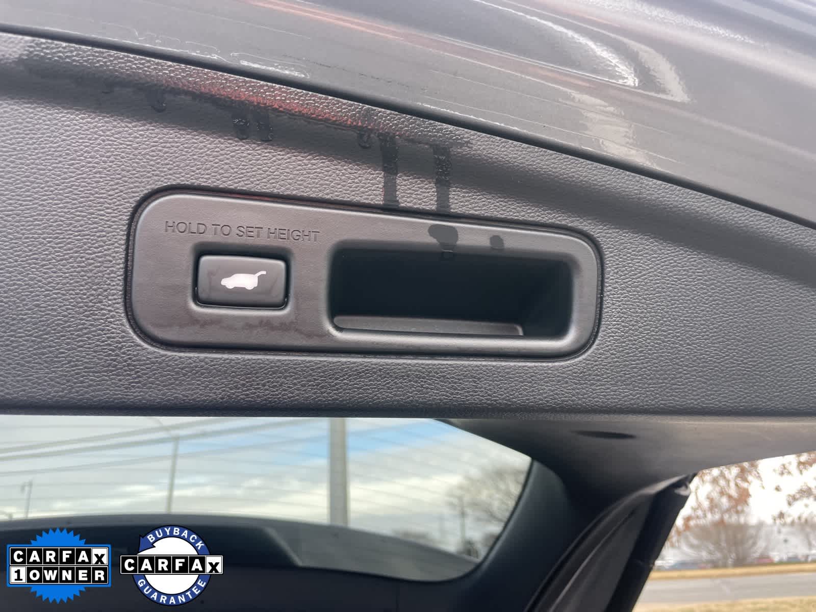 2023 Acura MDX w/Technology Package