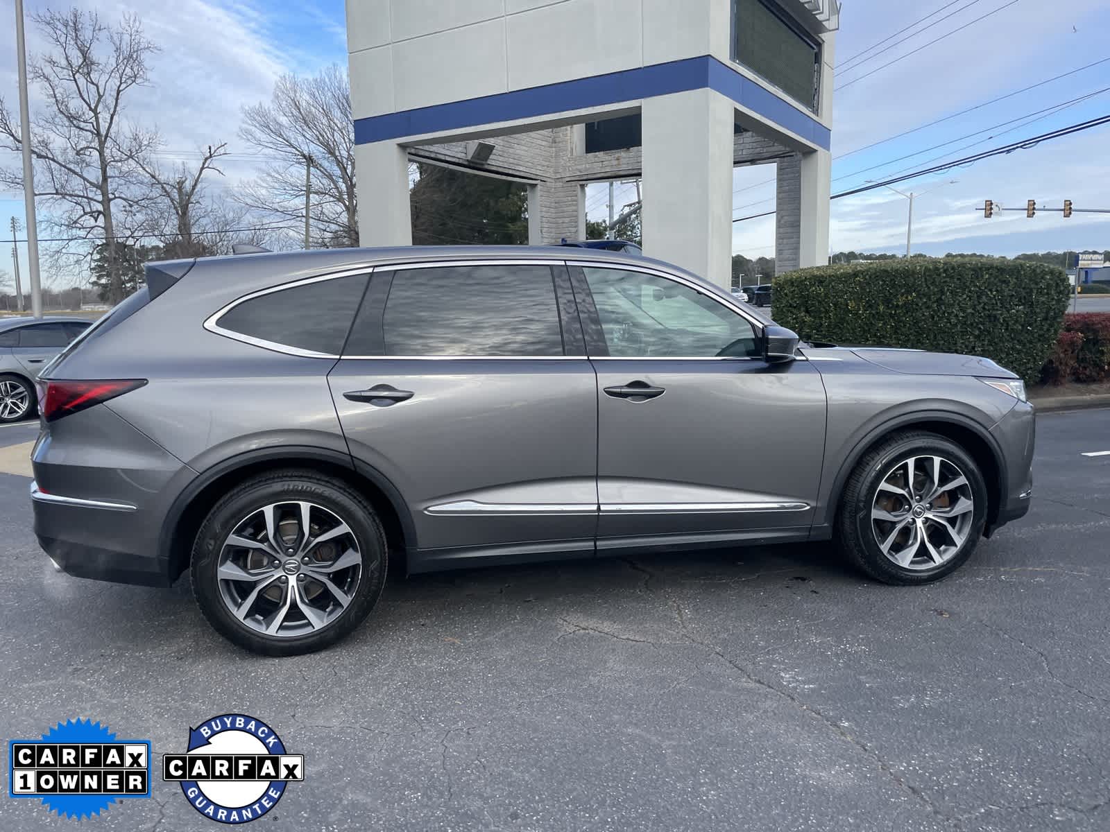 2023 Acura MDX w/Technology Package
