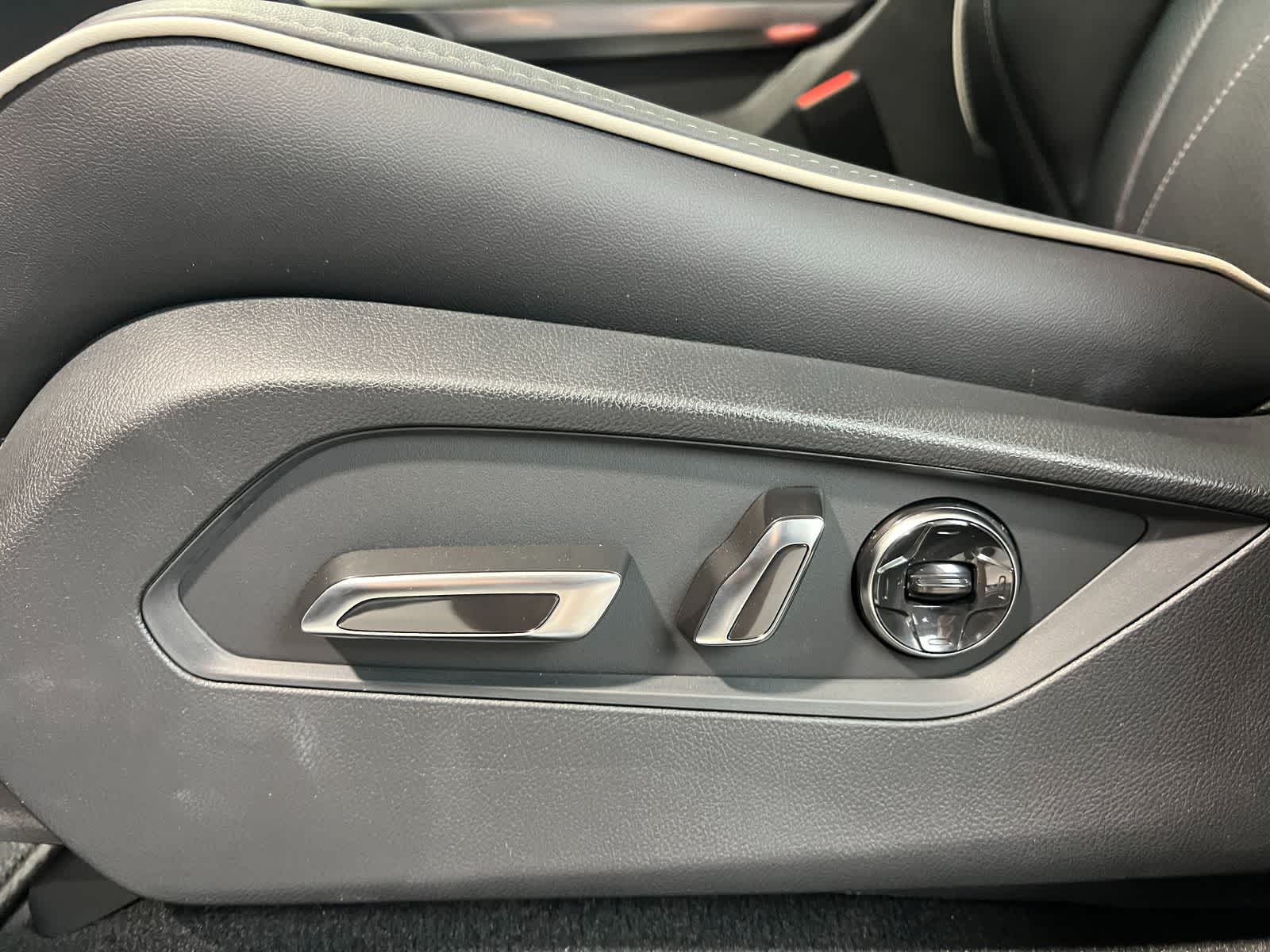 2026 Acura MDX w/Advance Package