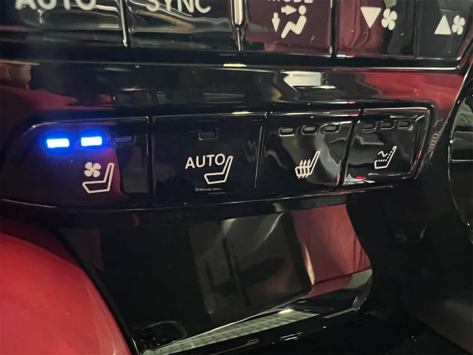 2026 Acura MDX w/A-Spec Advance Package