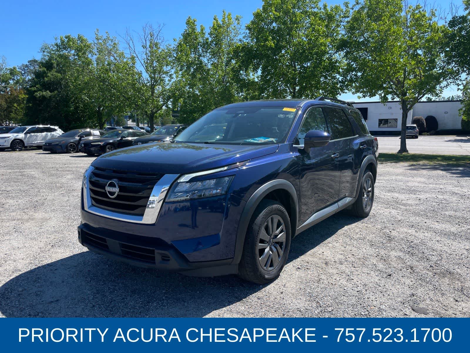 2024 Nissan Pathfinder SV