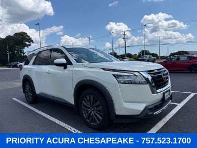 2022 Nissan Pathfinder SL
