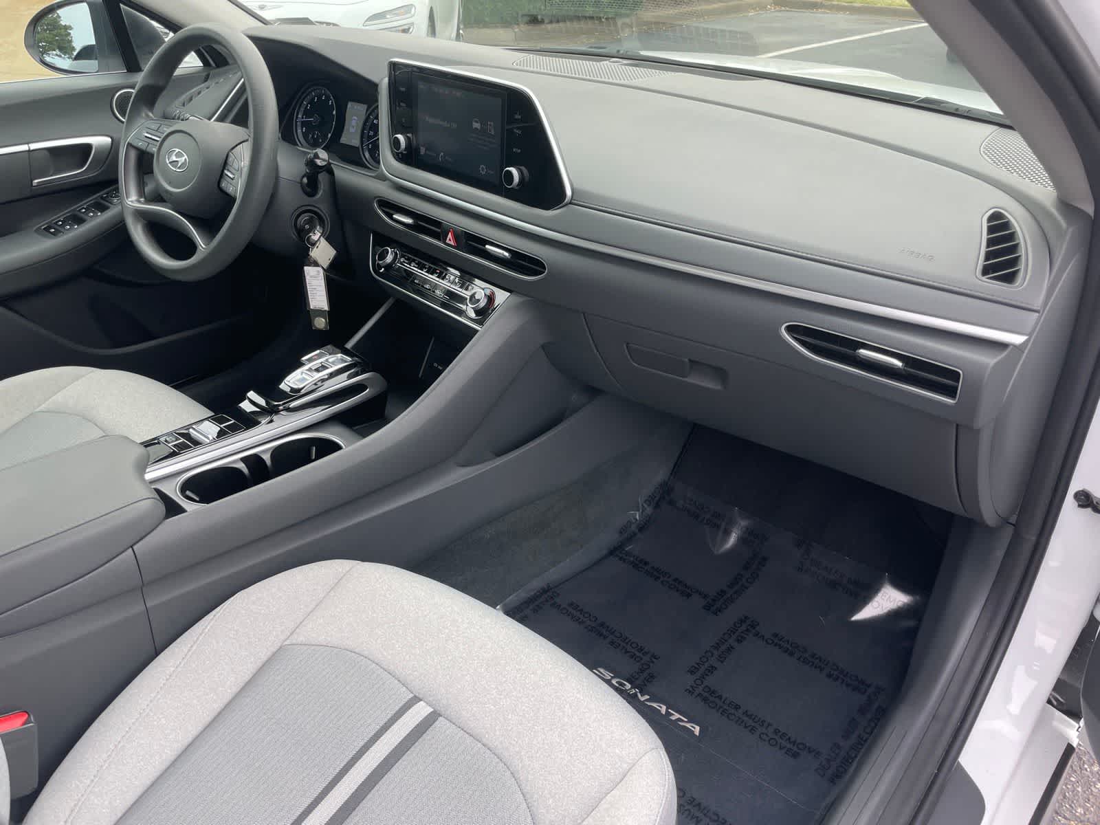 2022 Hyundai Sonata SE