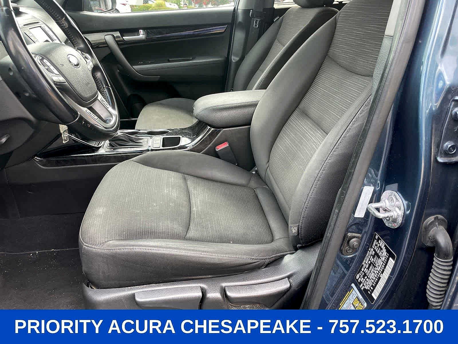 2014 Kia Sorento LX