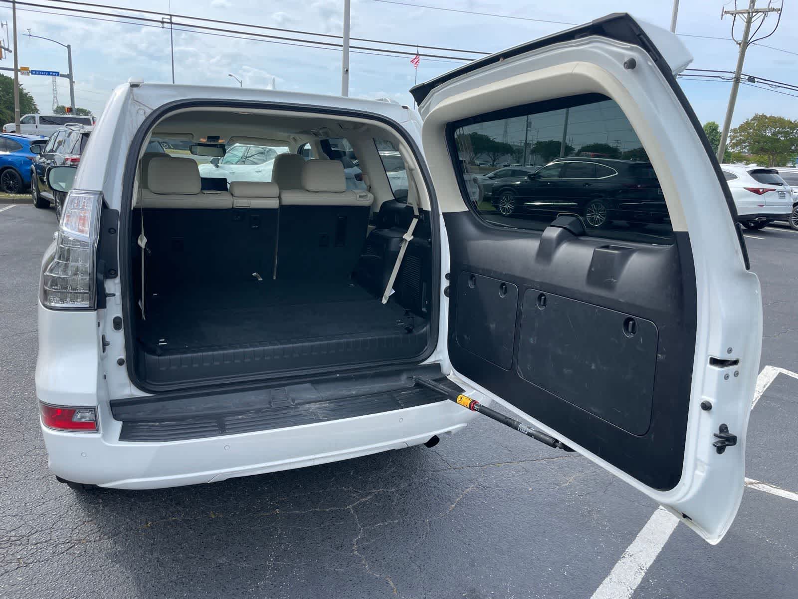 2022 Lexus GX 460 Premium