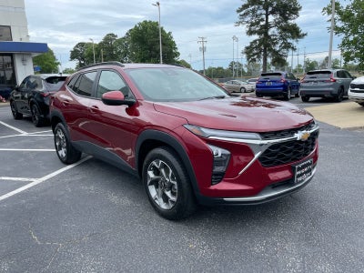 2025 Chevrolet Trax LT