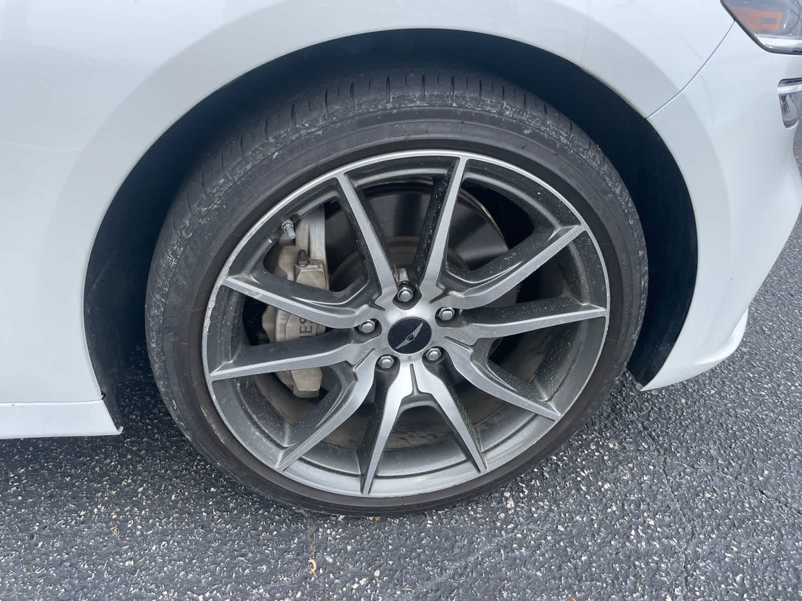 2025 Genesis G70 2.5T