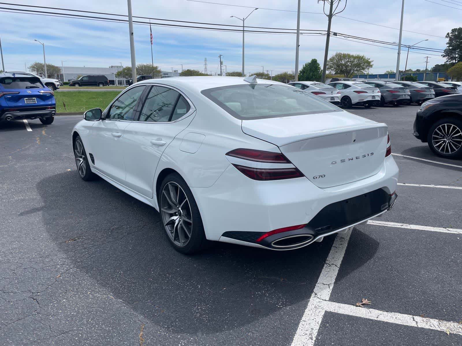 2025 Genesis G70 2.5T