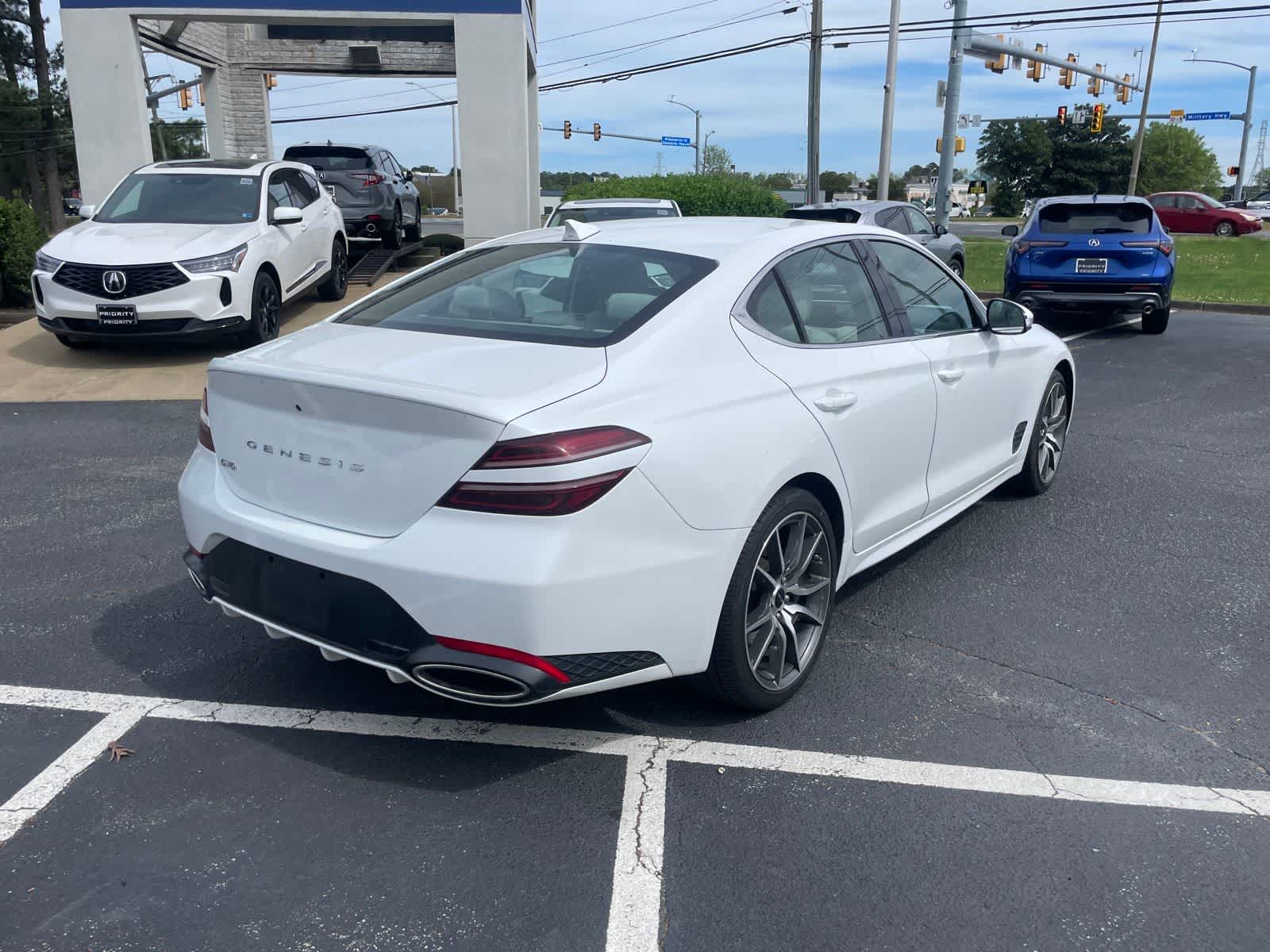 2025 Genesis G70 2.5T