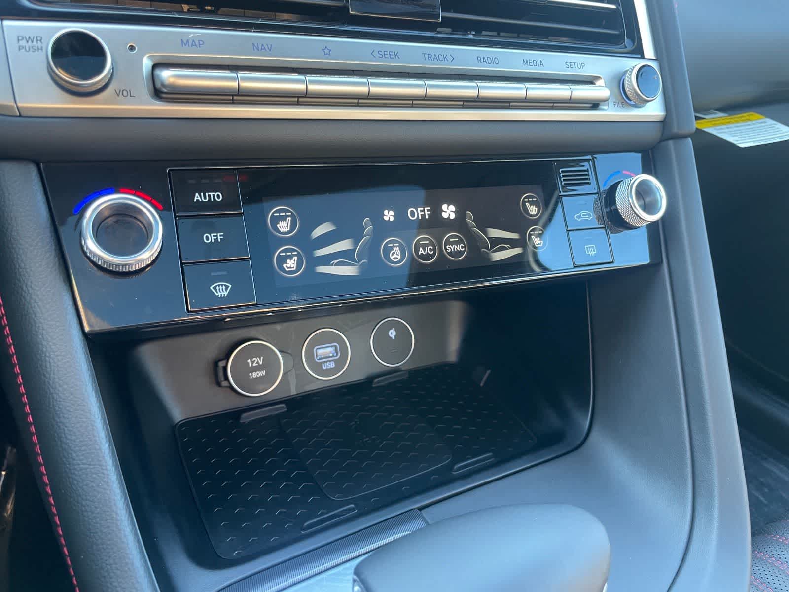 2025 Genesis G70 3.3T Sport Advanced