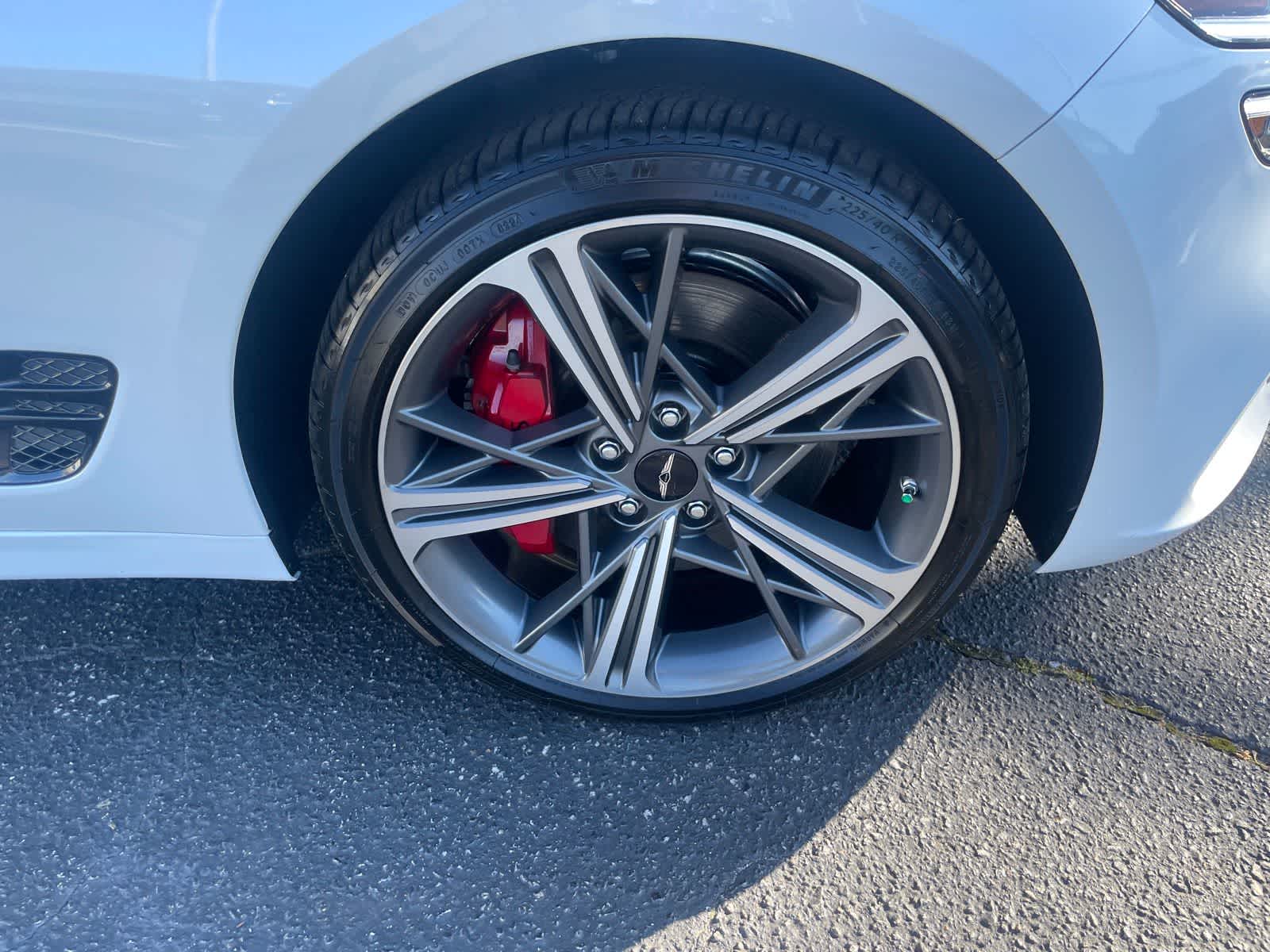 2025 Genesis G70 3.3T Sport Advanced