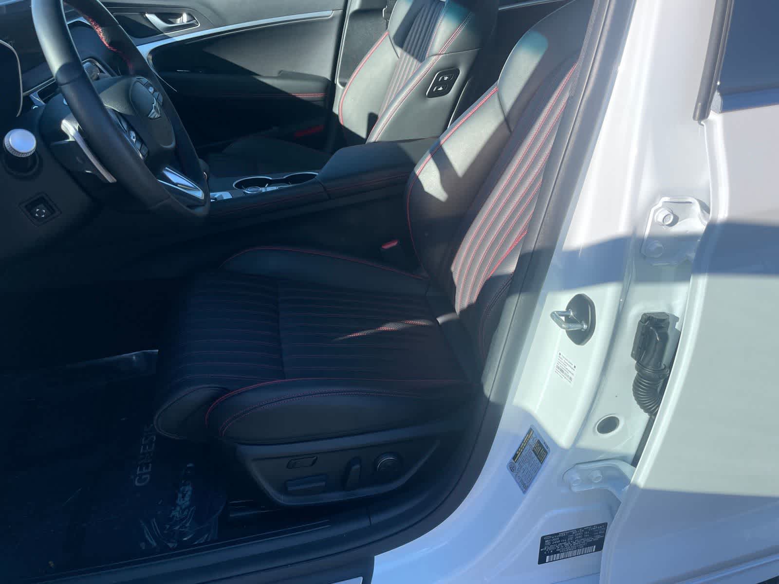 2025 Genesis G70 3.3T Sport Advanced