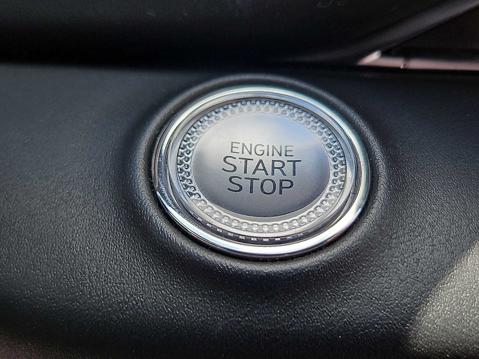 2024 Genesis GV80 Base