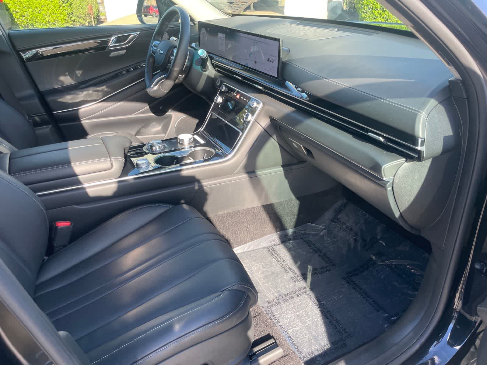 2025 Genesis GV80 Standard