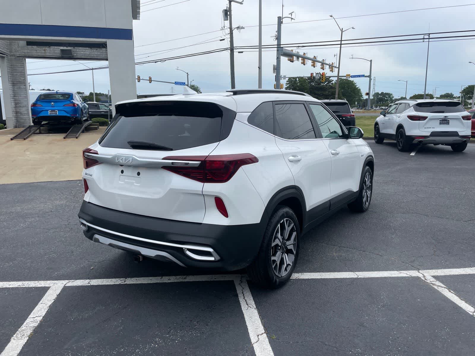 2022 Kia Seltos EX