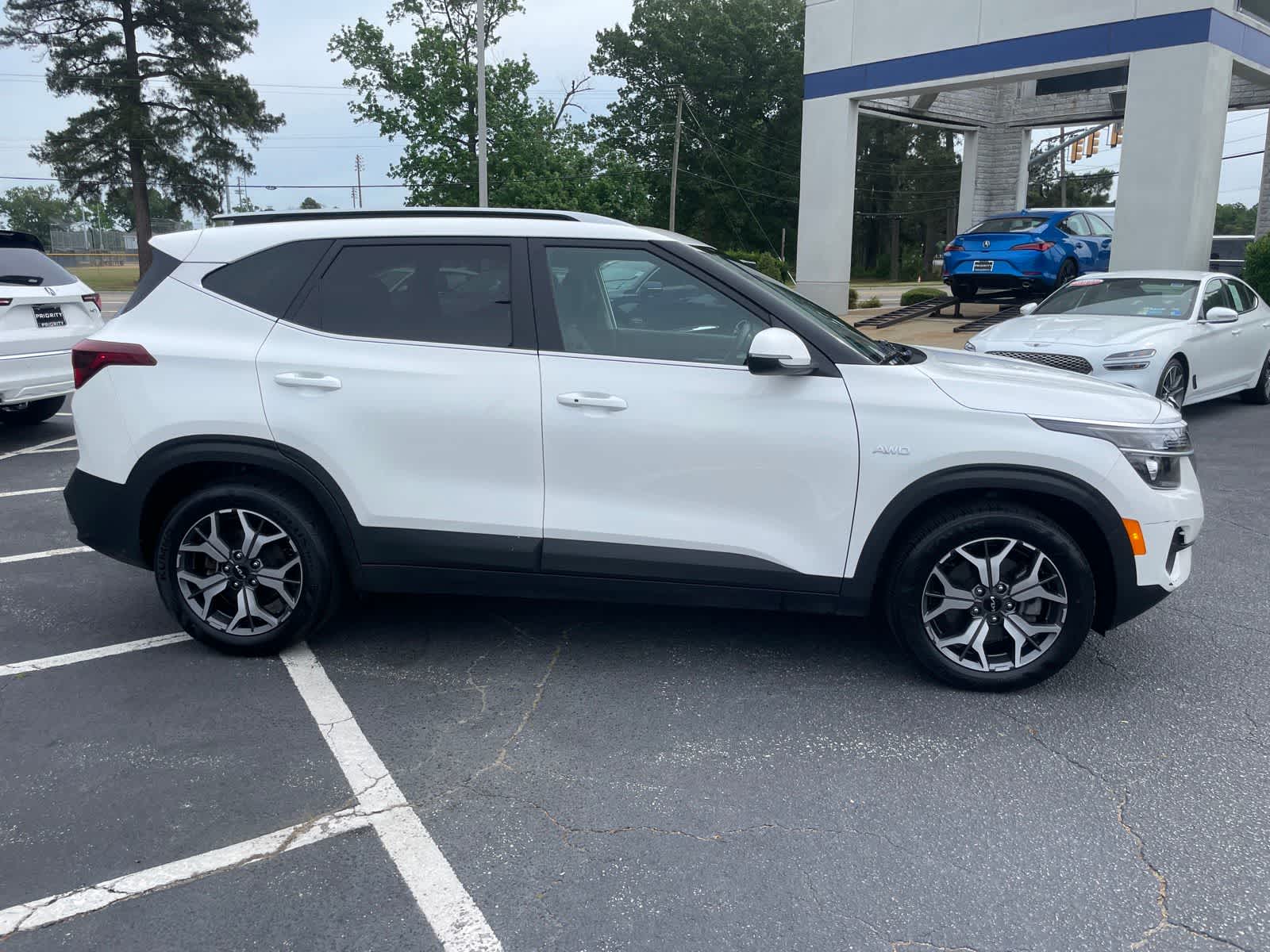 2022 Kia Seltos EX