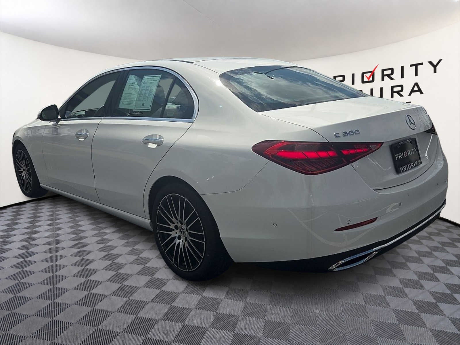2025 Mercedes-Benz C 300 C 300