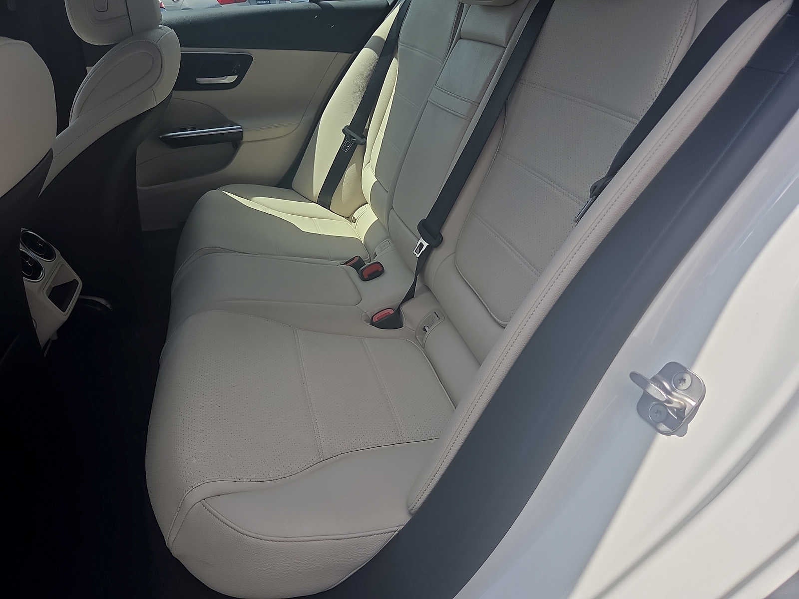 2025 Mercedes-Benz C 300 C 300