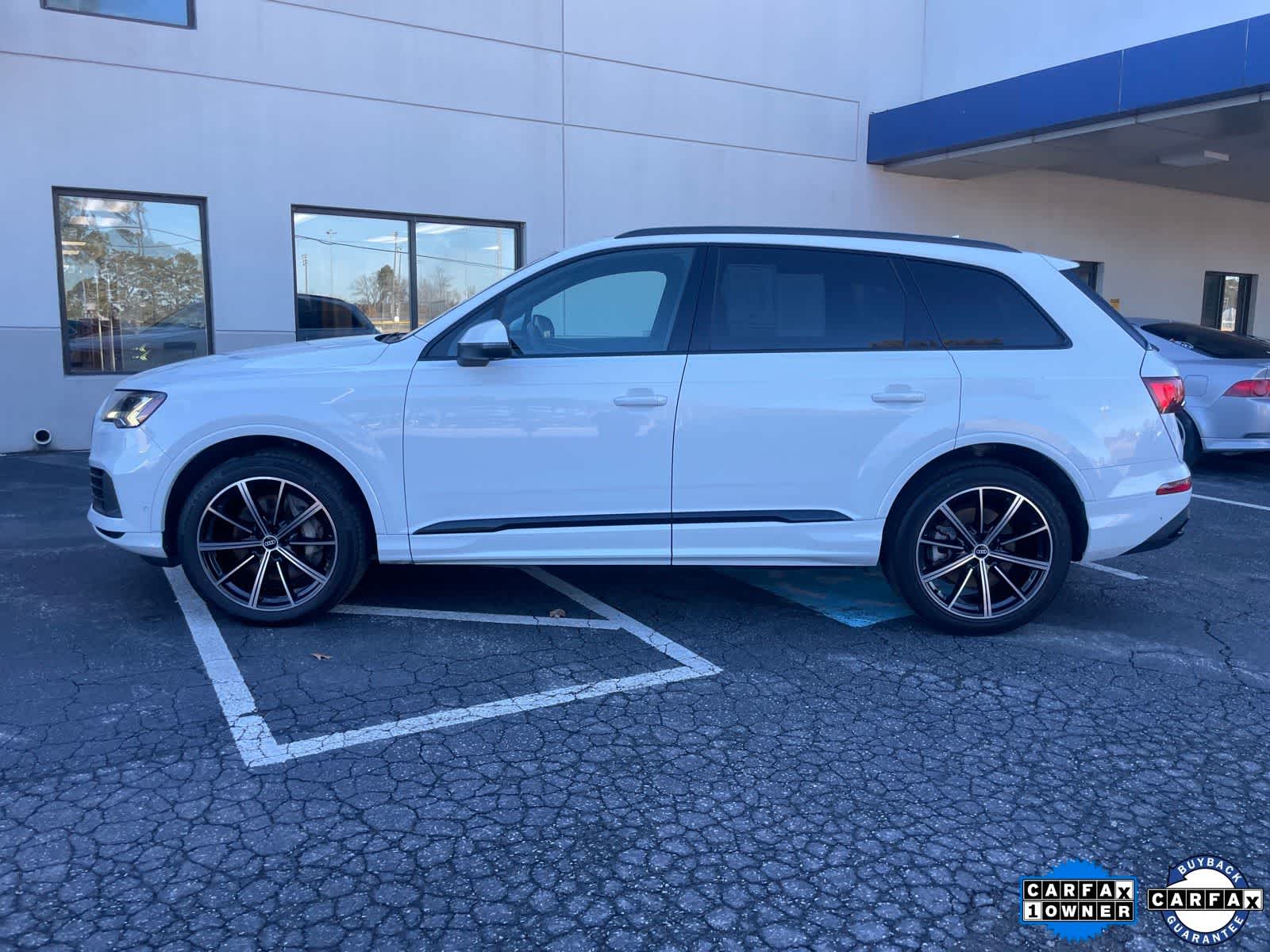 2021 Audi Q7 Premium Plus