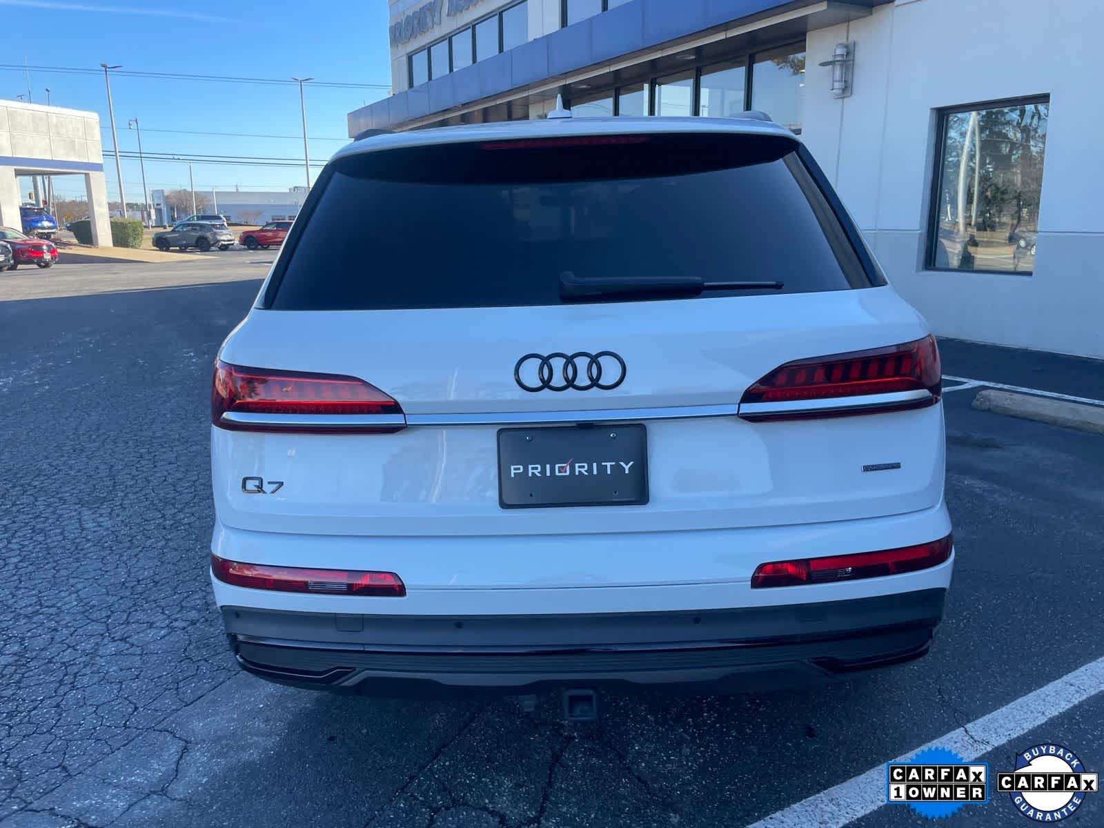 2021 Audi Q7 Premium Plus
