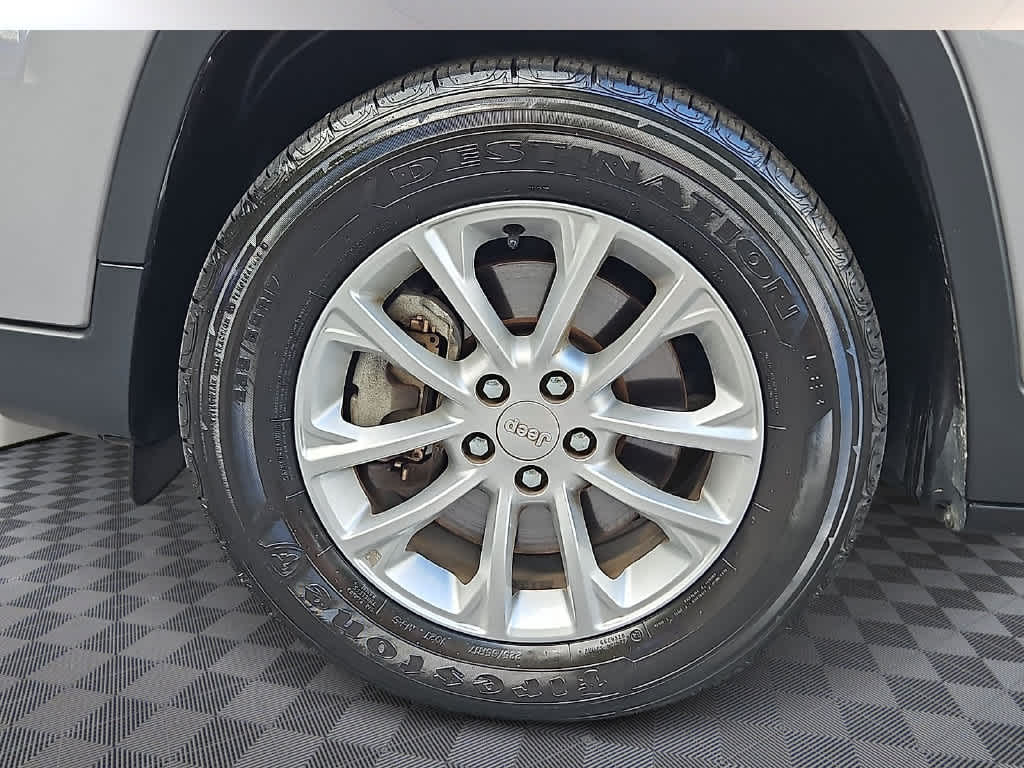 2019 Jeep Cherokee Latitude