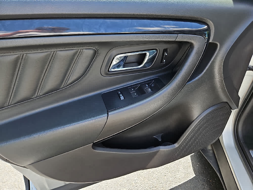 2010 Ford Taurus Limited
