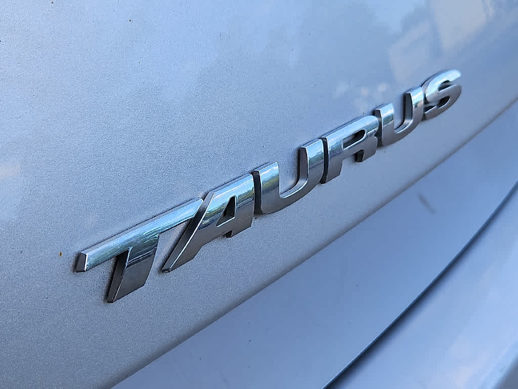2010 Ford Taurus Limited