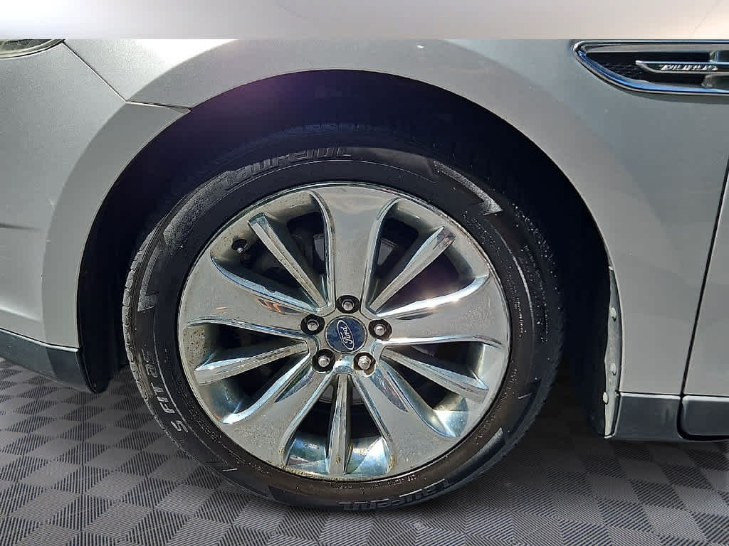 2010 Ford Taurus Limited
