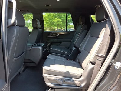 2025 GMC Yukon Elevation