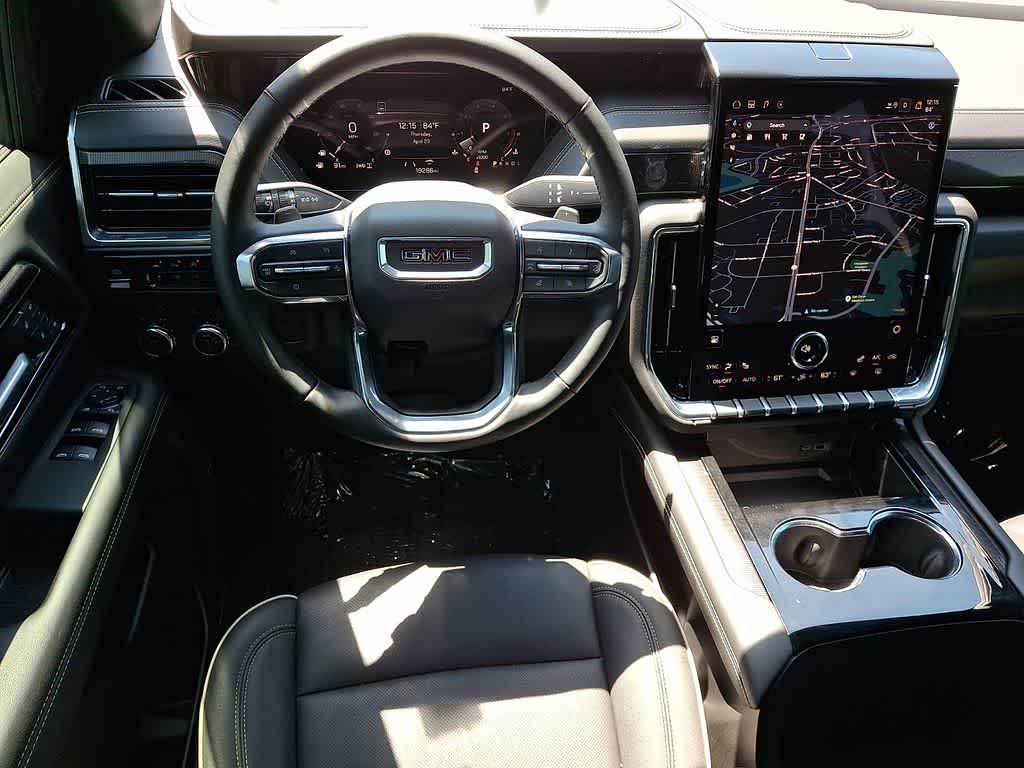 2025 GMC Yukon Elevation