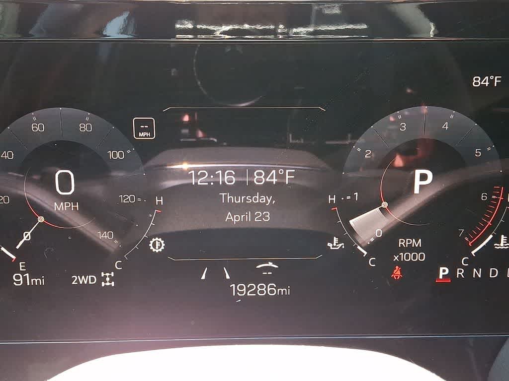 2025 GMC Yukon Elevation