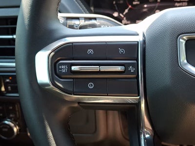 2025 GMC Yukon Elevation