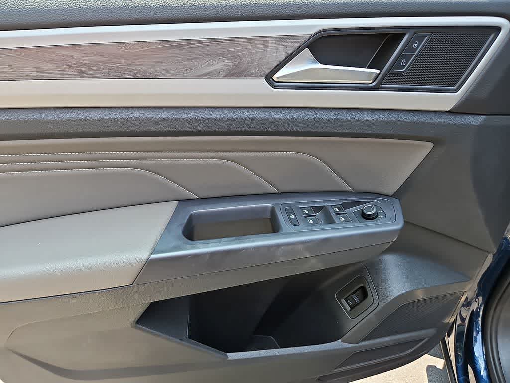 2021 Volkswagen Atlas Cross Sport 2.0T SE