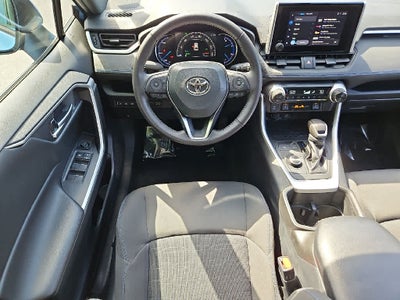 2024 Toyota RAV4 Hybrid SE