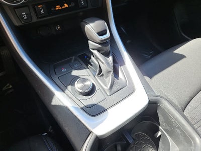 2024 Toyota RAV4 Hybrid SE