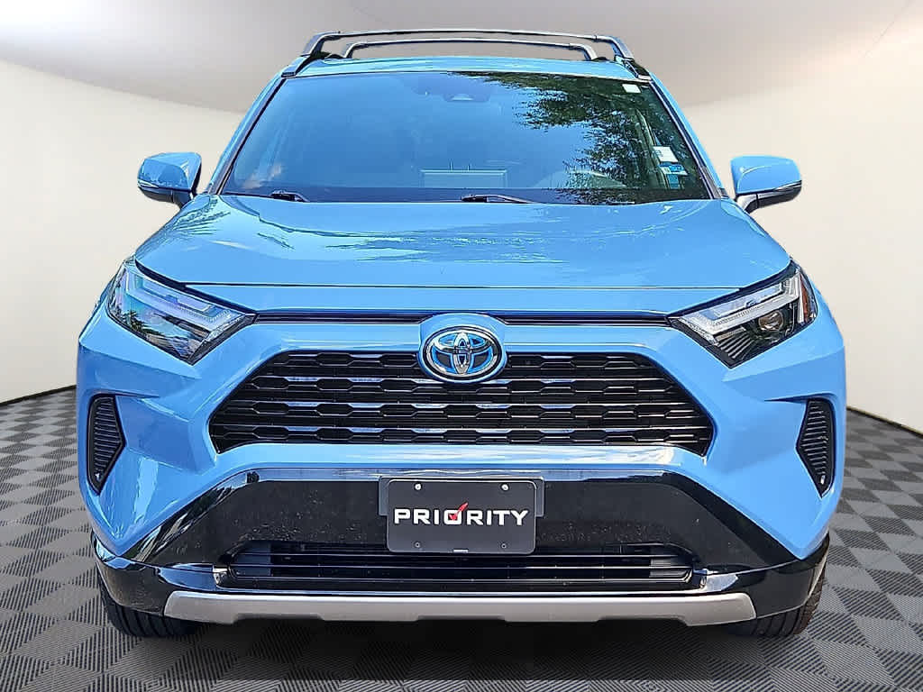 2024 Toyota RAV4 Hybrid SE