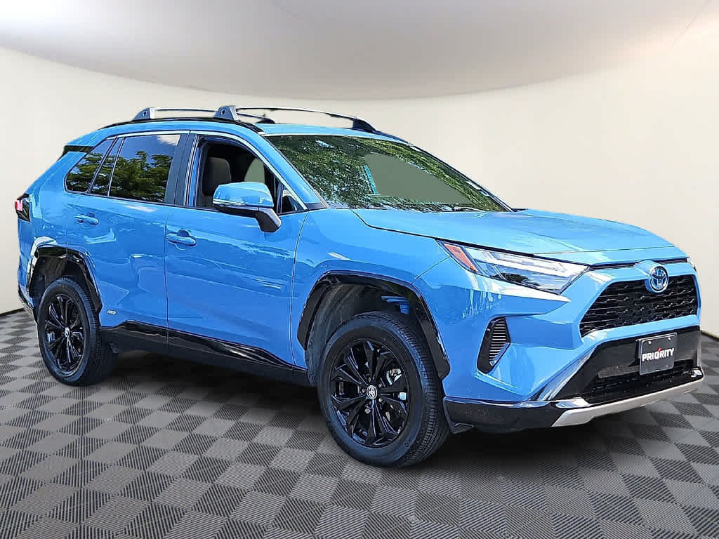 2024 Toyota RAV4 Hybrid SE