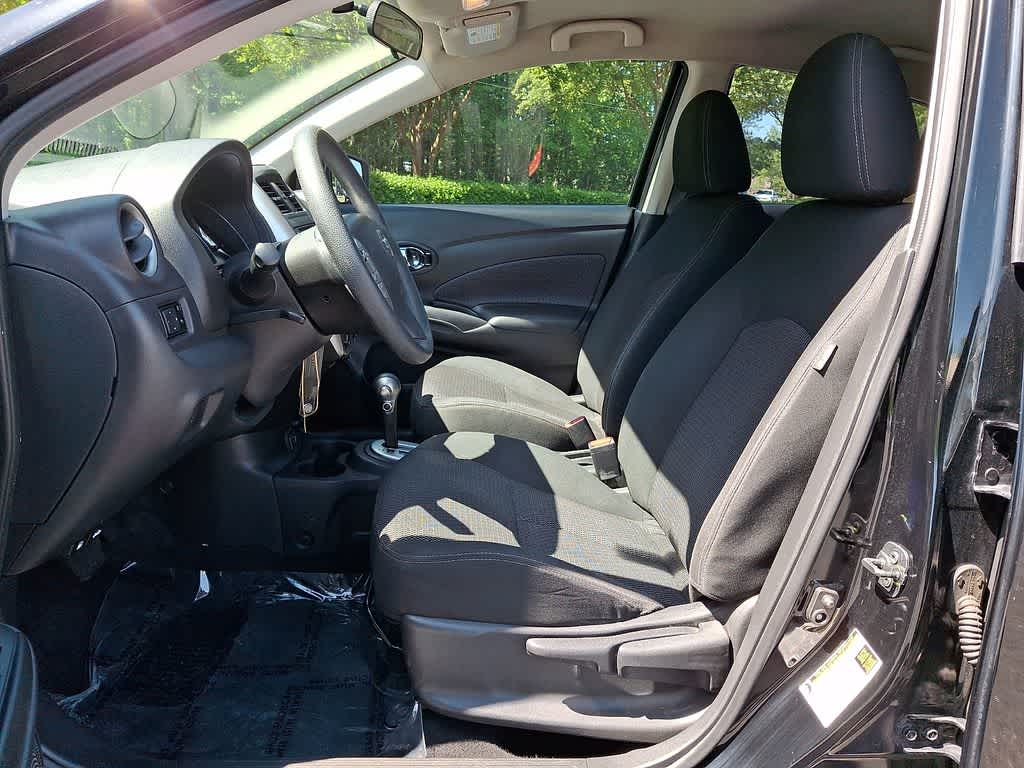 2019 Nissan Versa Sedan SV