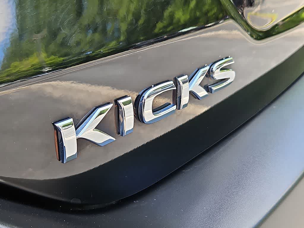 2020 Nissan Kicks SV