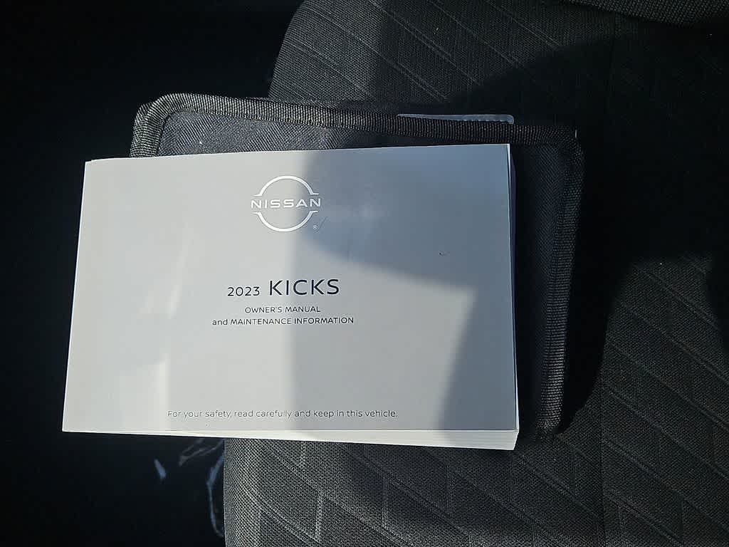 2023 Nissan Kicks SV