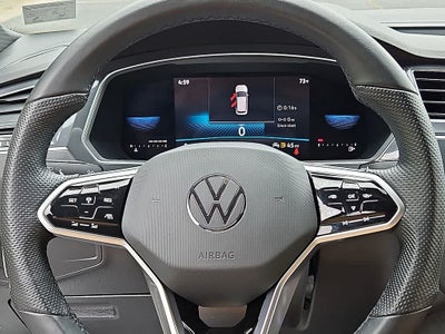 2023 Volkswagen Tiguan SE R-Line Black