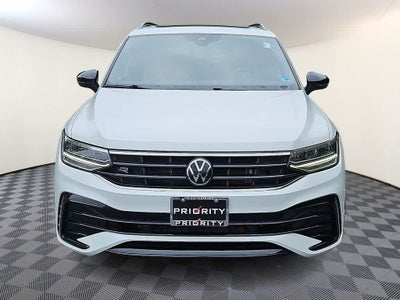 2023 Volkswagen Tiguan SE R-Line Black