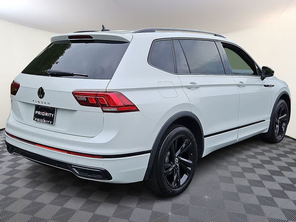 2023 Volkswagen Tiguan SE R-Line Black