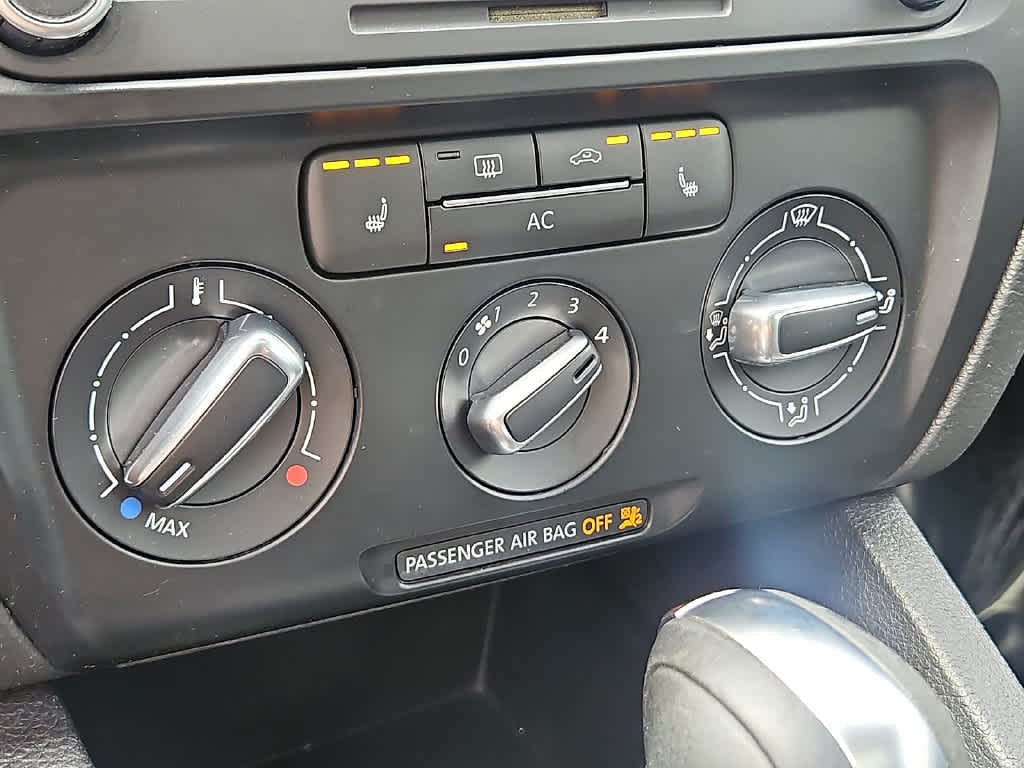 2012 Volkswagen Jetta Base