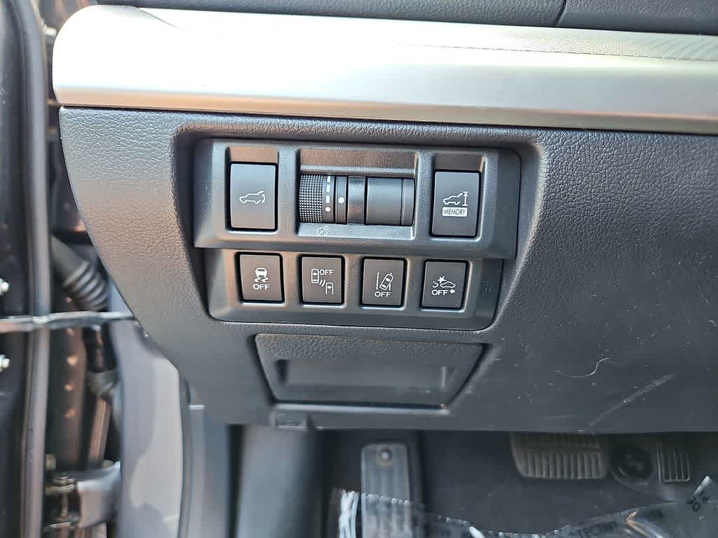 2018 Subaru Outback Premium