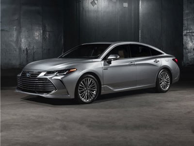 2019 Toyota Avalon Hybrid XLE