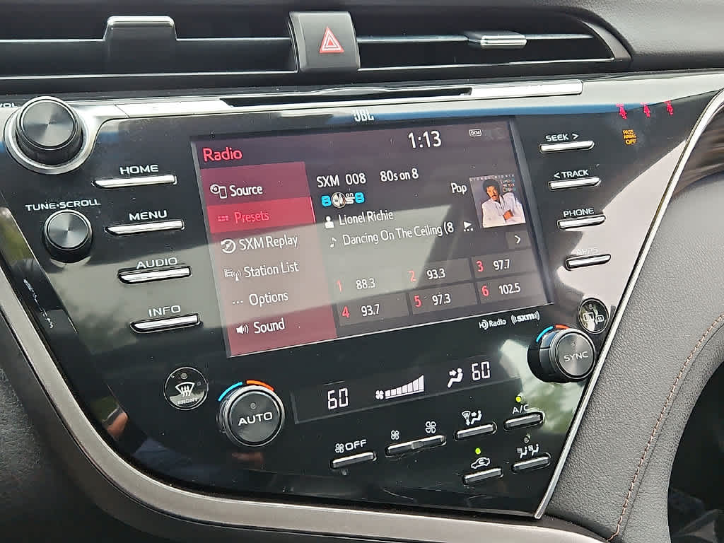 2018 Toyota Camry Hybrid XLE