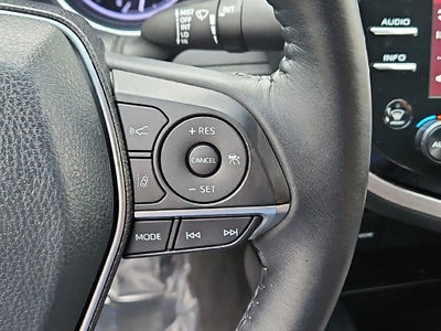 2018 Toyota Camry Hybrid XLE
